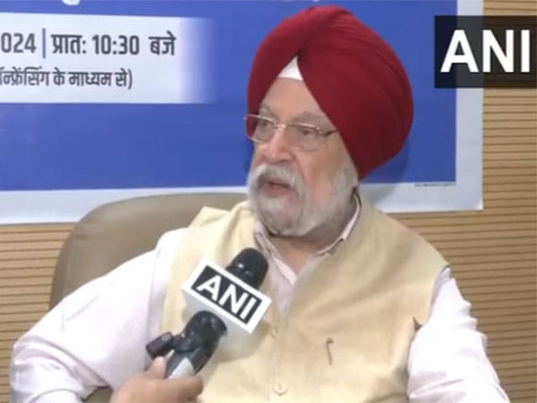 No shortage of crude but difficult to predict prices because of geo-political crisis: Hardeep Puri
