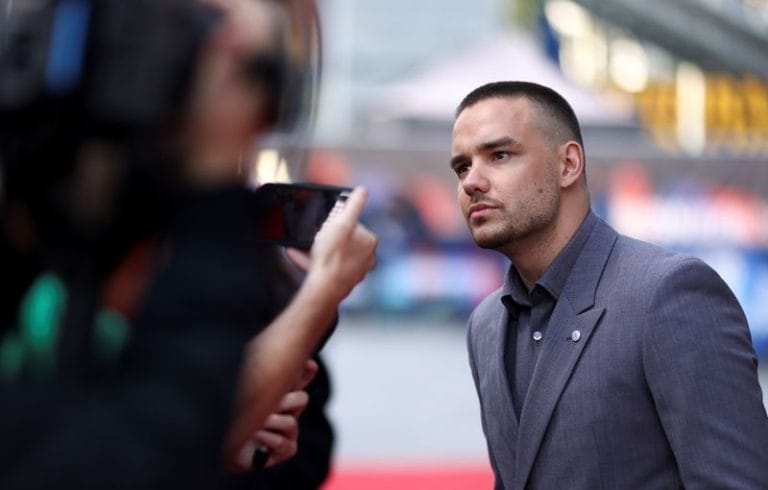 Before Liam Payne fell to his death, a call to the police. ‘He is destroying the entire room’