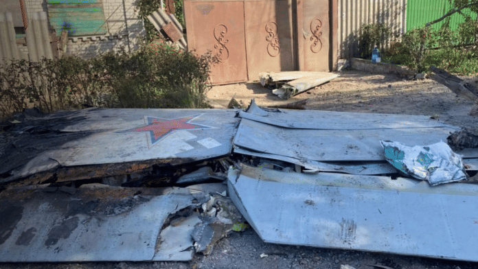 Debris of the Russian S-70 Okhotnik drone that crashed in Ukrainian controlled territory | X/@AggregateOsint