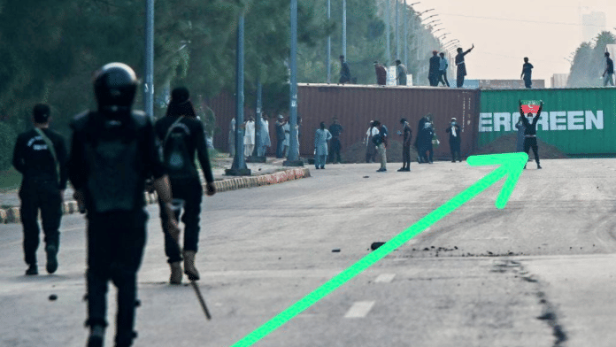 Photo from the PTI march which was on the call of former PM Imran Khan | X/@PTIofficial