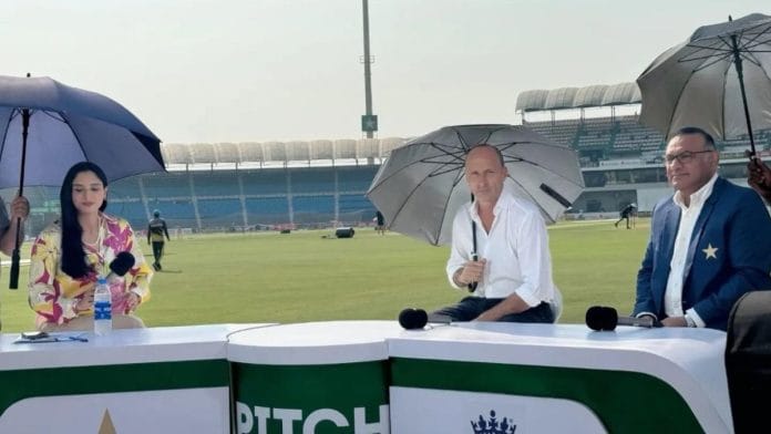 One user compared Abbas and Sohail to British royalty Diana & Charles. | X