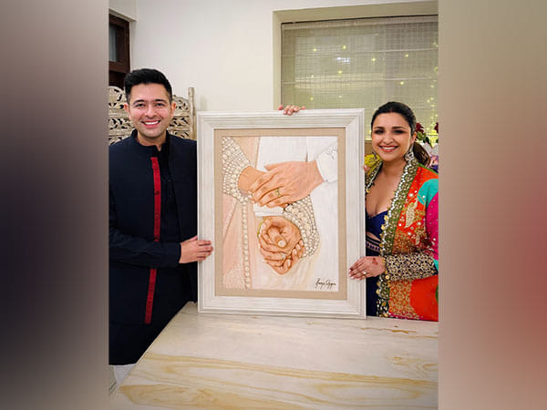 Parineeti Chopra's mom gifts handmade painting to her and Raghav, Check out