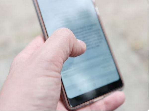 Karachi residents struggle with internet outages as PTI protests impact services 