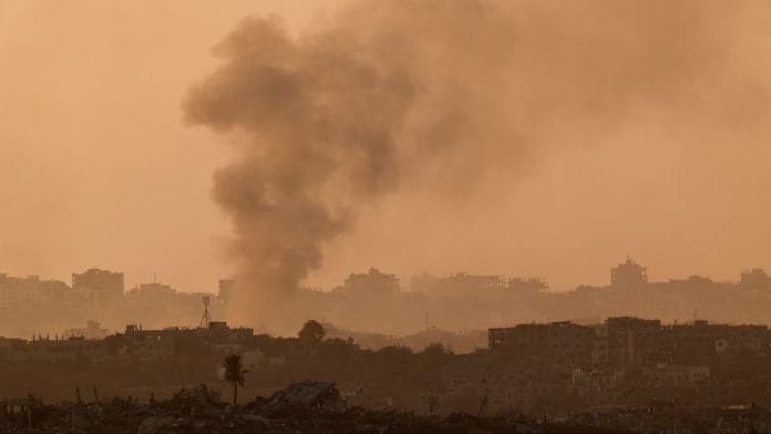 Smoke rises from North Gaza, amid the ongoing conflict in Gaza between Israel and Hamas, as seen from Sderot, Israel, 17 November 2024| Amir Cohen | Reuters