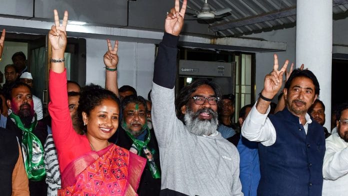 Jharkhand Chief Minister Hemant Soren with his wife Kalpana Soren and Jharkhand Congress in-charge Ghulam Ahmad Mir | ANI