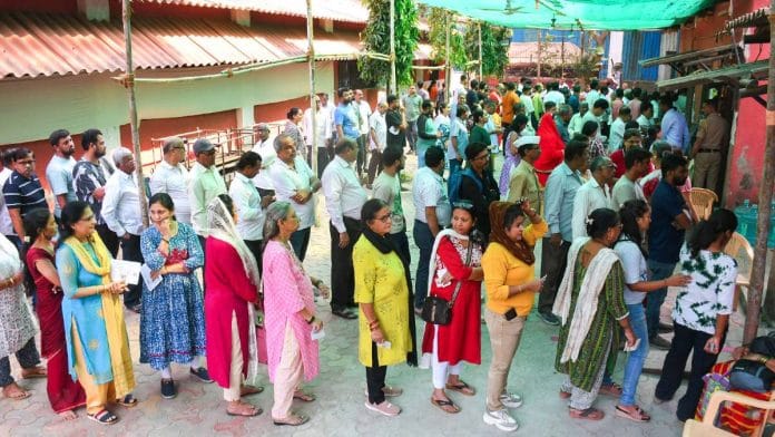 People line up to vote in Mumbai | Photo: ANI