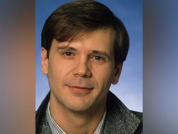 'Dynasty', 'Stranger Things' actor Mark Withers dies at 77