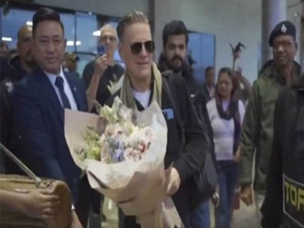  Bryan Adams arrives in Shillong, all set to perform tomorrow 