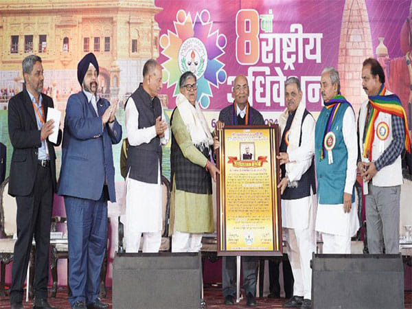 IFFCO MD US Awasthi honoured with 'Fertilizer Man of India' by Sahakar Bharati