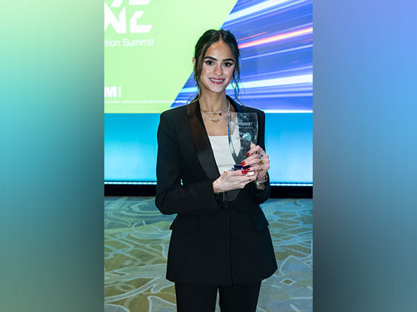 Meghna Singh, CEO of Aptronix, Honored as Female Leader of the Year at Ingram Micro Partner Awards 2024