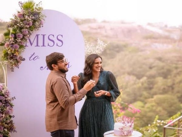 PV Sindhu shares picture with  fiance Venkata Datta