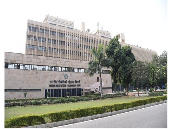 IIT Delhi graduates get more than 1200 Job offers during placement season