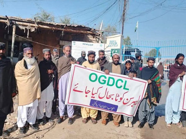 Pakistan: Dera Bugti employees protest against OGDCL over 12-yr delay in Labour Son Quota recruitment