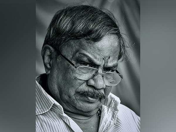 Legendary writer MT Vasudevan Nair cremated with full state honours, CM Pinarayi Vijayan pays last respect