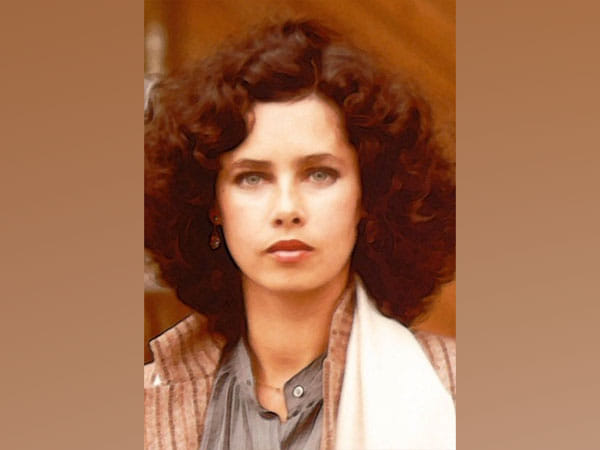 Former supermodel and actress Dayle Haddon dies at 76 from suspected carbon monoxide poisoning