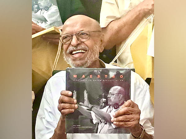 Naseeruddin Shah, Shabana Azmi, others attend Shyam Benegal's memorial event in Mumbai