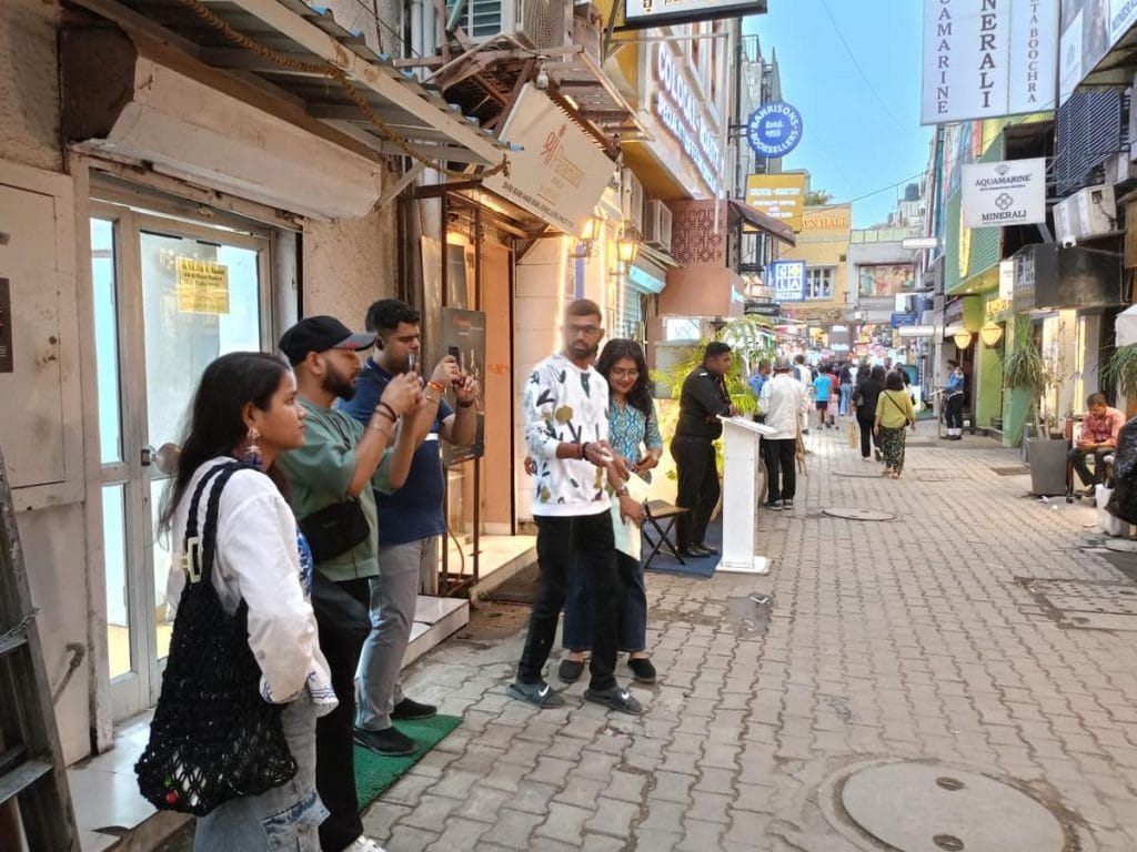 Faqir Chand photo takers 