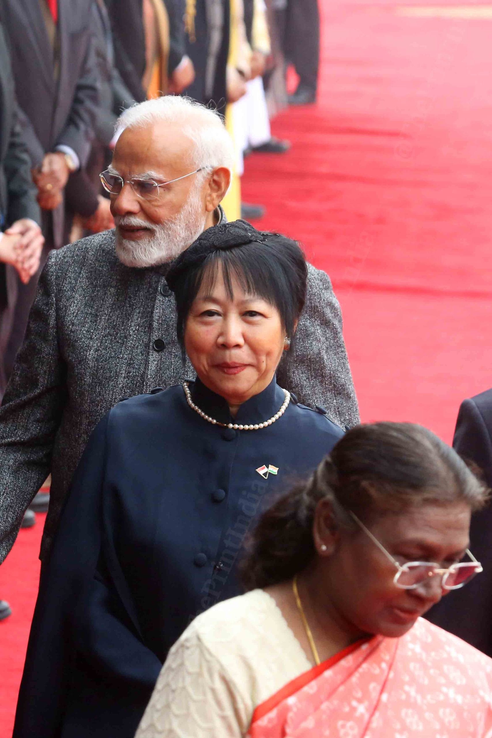 President Murmu, Singapore's First lady Jane Yumiko Ittogi and PM Modi at Rashtrapati Bhavan | Praveen Jain | ThePrint