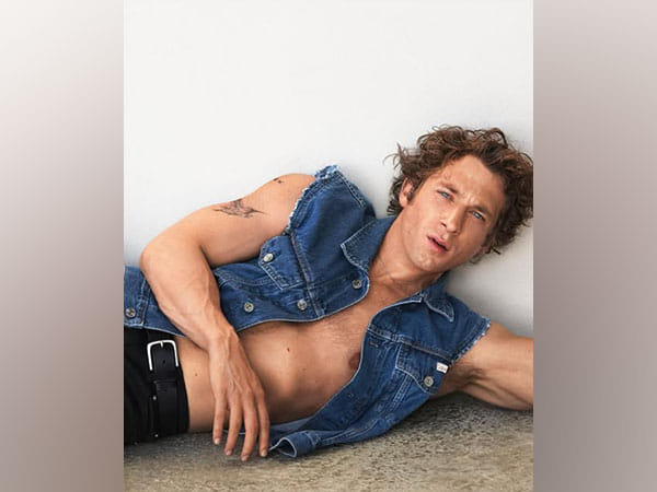 Jeremy Allen White wins Golden Globe for 'The Bear'