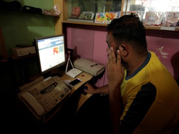 Pakistan: Cellular, internet services suspended in Quetta amid strike call