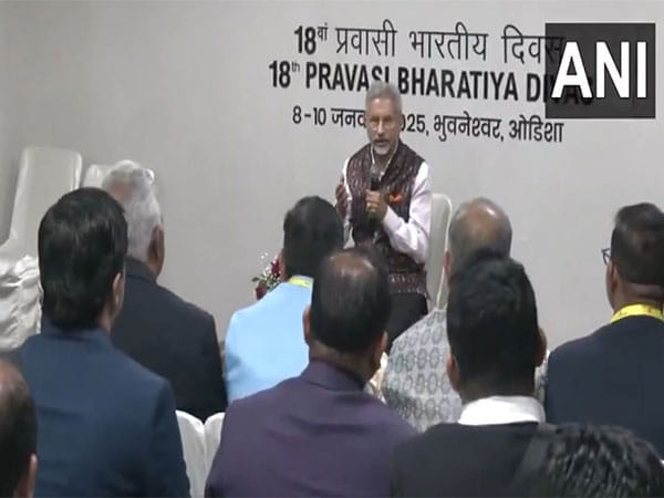 Bhubaneshwar: Jaishankar interacts with members of Indian diaspora at 18th Pravasi Bharatiya Divas