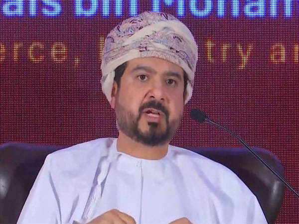 Oman's Minister of Commerce congratulates India for its economic growth, says impressive transformation over the last 20 years