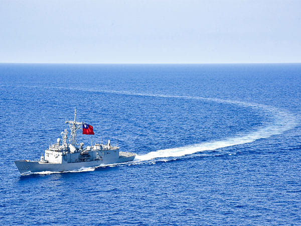 Taiwan reports eight Chinese aircraft, five navy vessels near its territory