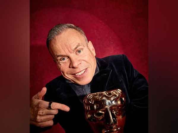 'Harry Potter' actor Warwick Davis to receive BAFTA's Fellowship Award