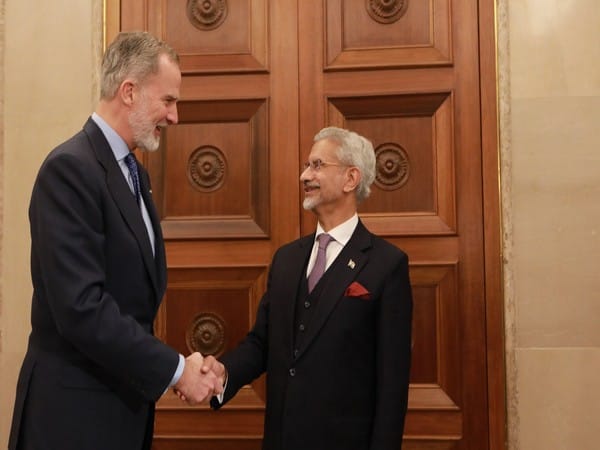 EAM Jaishankar meets King Felipe VI of Spain, conveys wishes of President Murmu, PM Modi