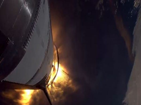 Starship Super Heavy Booster returns to launch mount: Elon Musk
