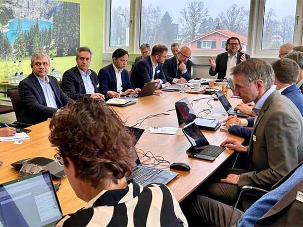 Ashwini Vaishnaw meets Swiss Federal Railways delegation at WEF 2025 in Davos