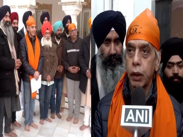 Amritsar: Akhand Path held at Golden Temple to honour legendary tabla maestro Zakir Hussain