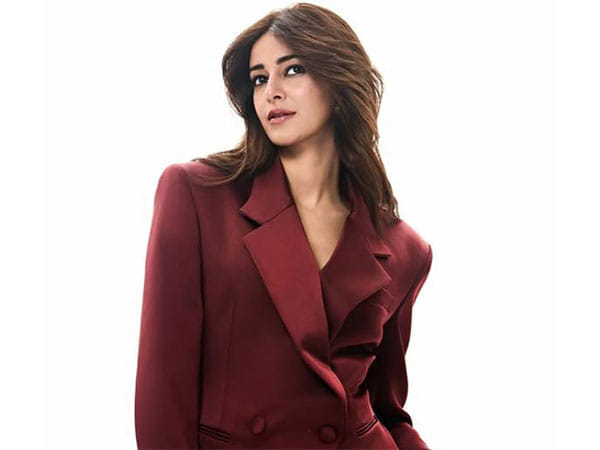 Ananya Panday flaunts her dadi's 