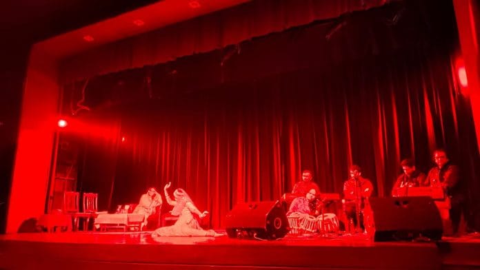 A scene from Chalte Chalte, a play focusing on Meena Kumari's final moments | Photo: Prasanna Bachchhav, ThePrint