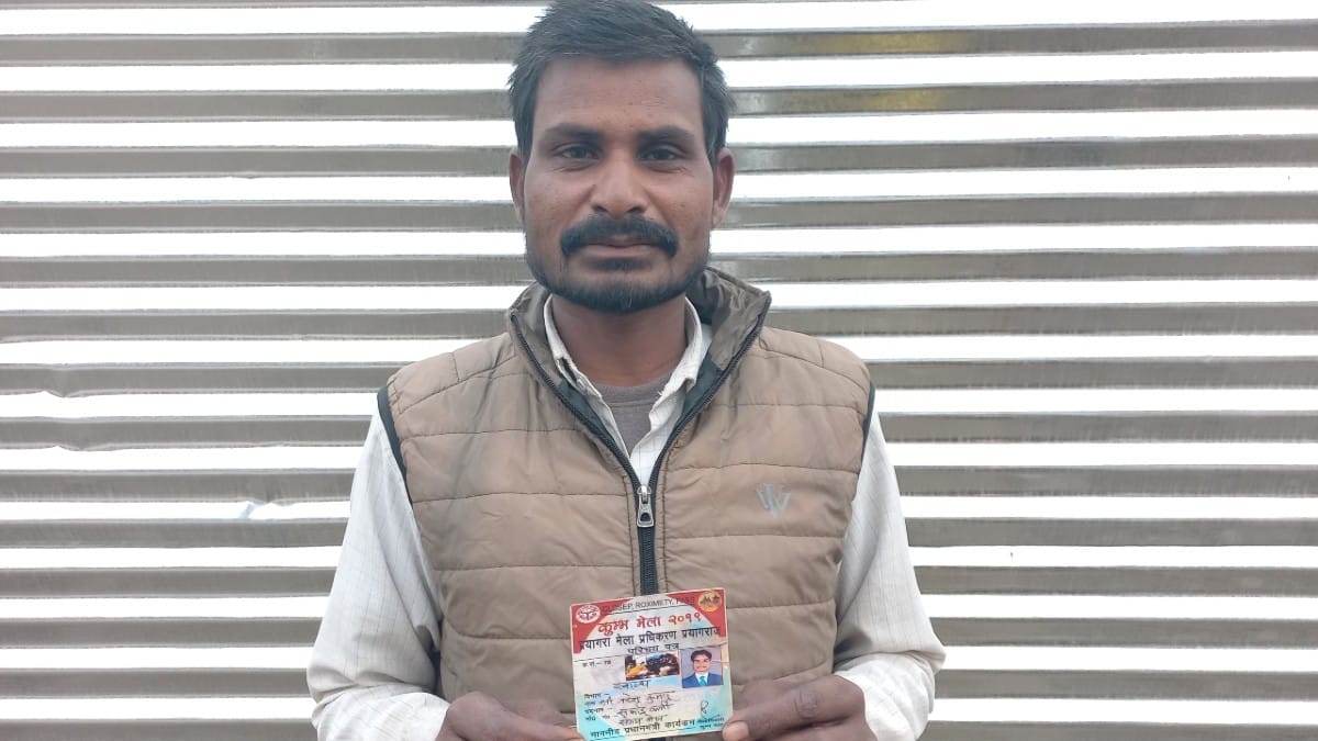 Naresh Kumar holding up his identification card | Prashant Srivastava | ThePrint