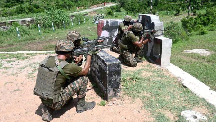 Indian Army soldiers in Rajouri district | Photo: ANI