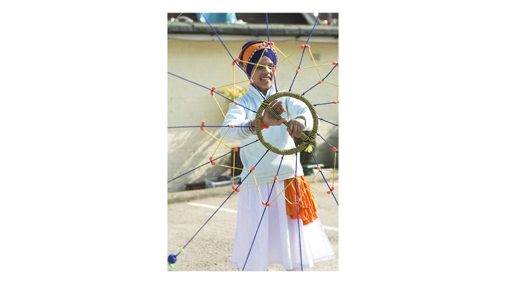A young boy practising gatka. Photograph: JSingh (2007), Image courtesy of Wikimedia Commons