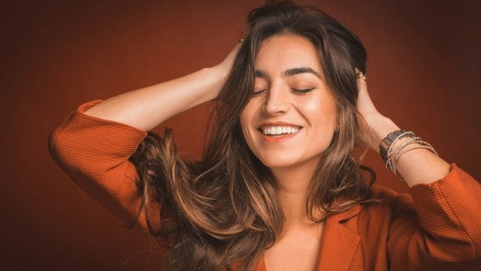 Winter haircare representative image