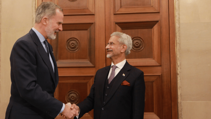 External Affairs Minister S Jaishankar meets Spain's King Felipe VI in Spain, 15 January, 2025 | X/@DrSJaishankar