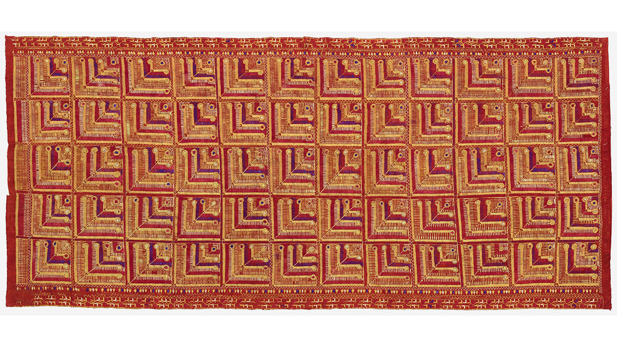 Phulkari made for a bride, with a large embroidered triangle, Punjab, India, 20th century, Handspun cotton plain weave (khaddar) with silk embroidery in running, darning, pattern darning, herringbone, split, stem and cross stitches, 287 × 147.3 cm, Image courtesy of Philadelphia Museum of Art
