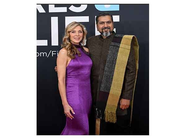 Ricky Kej stuns at Grammy Awards in outfit inspired by Indian culture 