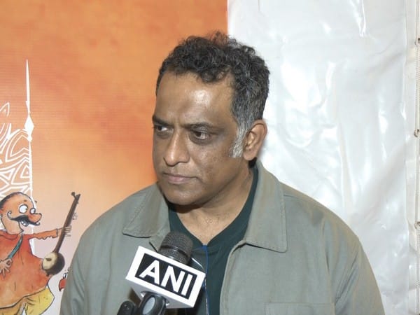 Anurag Basu to start shoot for Kartik Aaryan starrer 'Aashiqui 3' next month