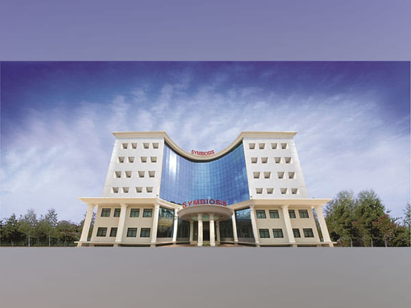 Symbiosis Centre for Distance Learning Ranks No. 1 in Distance Education by Outlook 2025