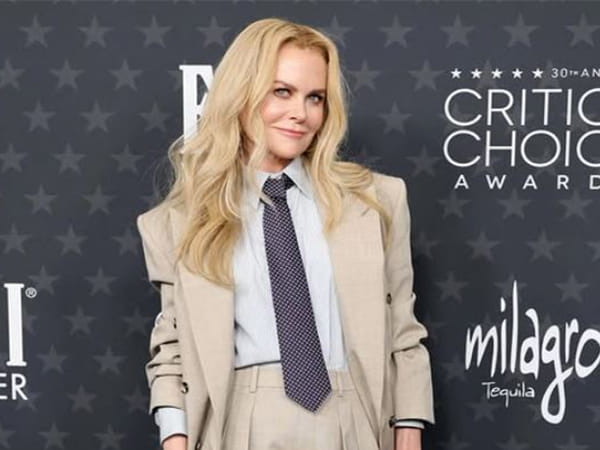 Nicole Kidman's tan power suit steals the show at the 2025 Critics Choice Awards