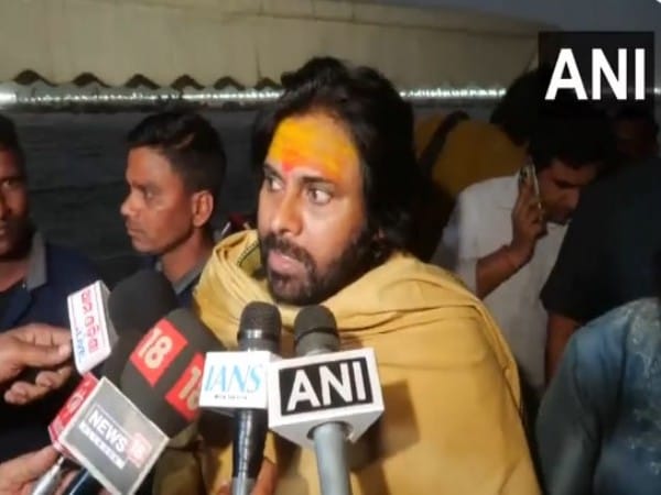 Andhra Pradesh Dy CM Pawan Kalyan takes holy dip at Mahakumbh, calls it a 