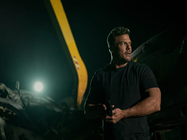 Alan Ritchson opens up about shooting action sequences for 'Reacher' season 3