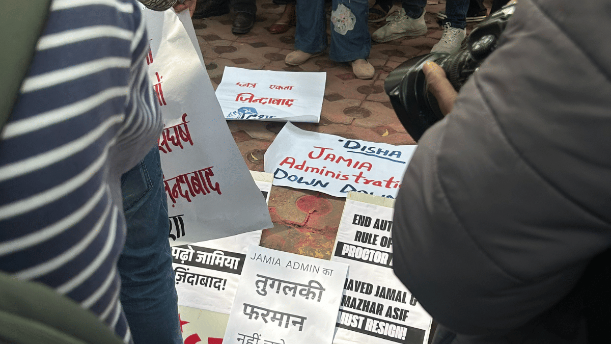 Student protesters from Jamia Millia Islamia University stage demonstration at Jantar Mantar, New Delhi | ThePrint/Zenaira Bakhsh 