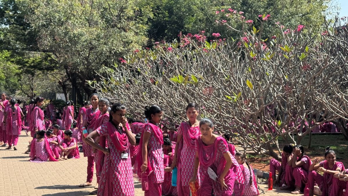 Female workers casually stroll during their lunch break | Photo: Sagrika Kissu, ThePrint