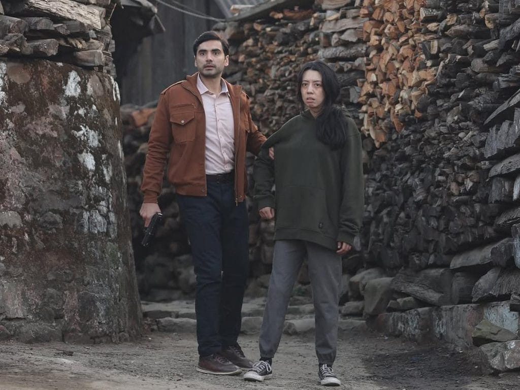 Rose Lizo in Paatal Lok