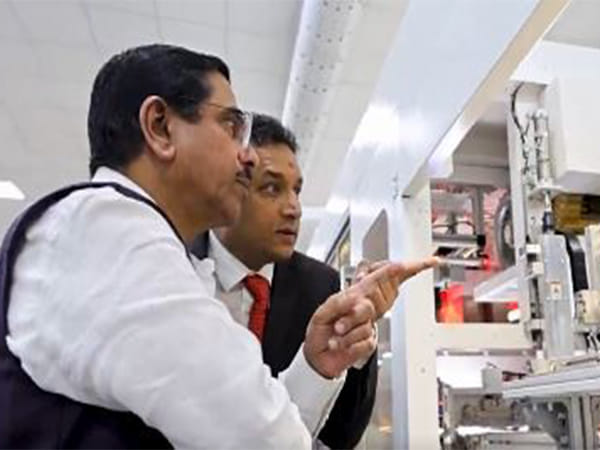 Pralhad Joshi launches AI-powered solar manufacturing line at Goldi Solar's Surat plant